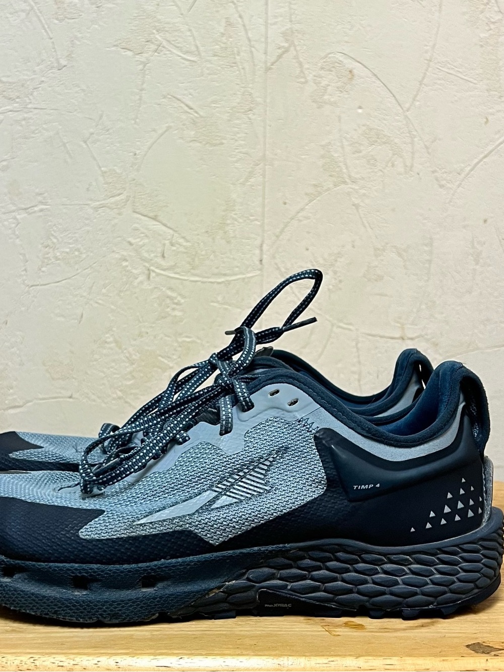 Altra Timp 4 trail Men’s running shoes Sz 9.5